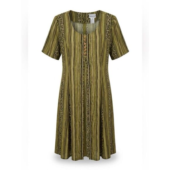 Fashion Bug Dresses & Skirts - FASHION BUG SAGE GREEN WITH STRIPES & ANIMAL PRINT SHORT SLEEVE DRESS SIZE 18